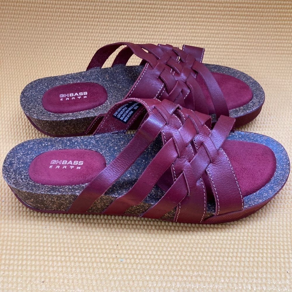 GH Bass Earth Strappy Cambridged Red Leather Sandal Women's Size 10 m Color Red